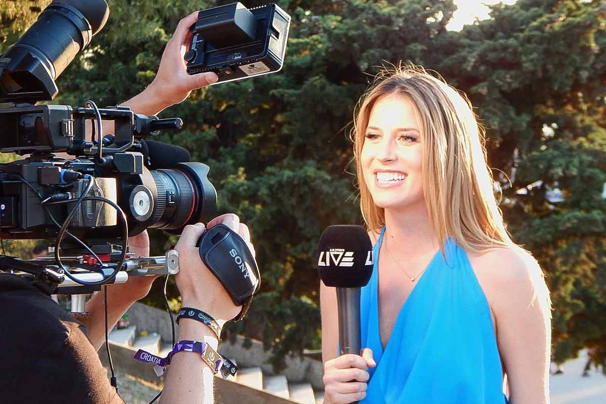 News Reporter with hard work and love setting goals and achieving them